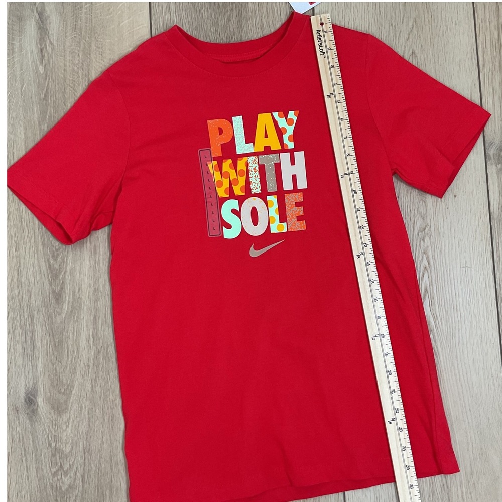 Nike Kids Play With Sole Red T-Shirt Graphic Tee Short Sleeve Top Large - Picture 6 of 7